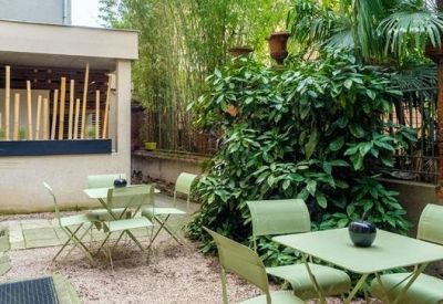 Exterior view of 59 Allées Jean Jaurès