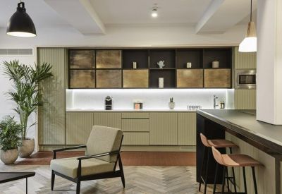 Executive office centre to rent in London