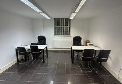 Office suite in Enfield