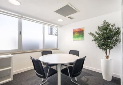 Exterior view of Avenida da República 50, 2nd floor