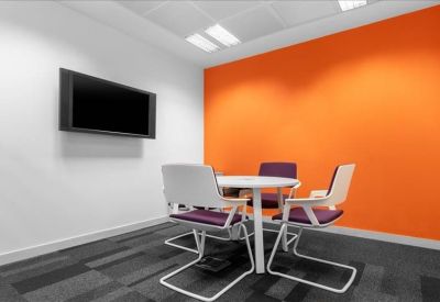 Exterior view of Plaza Catalonia 1, 4th floor Triangle building