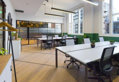 Office suites in central Manchester