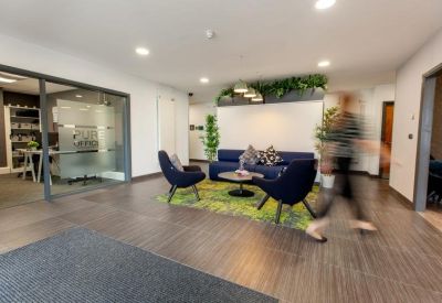 Office suites to lease in Oldbury