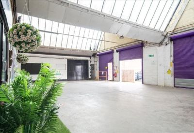 Serviced office centre to let in Swindon