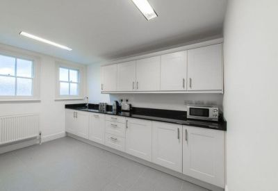 Executive offices in central Huntingdon