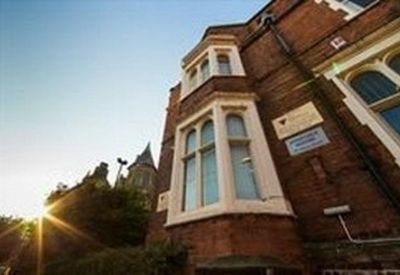 Executive office centre to lease in Derby