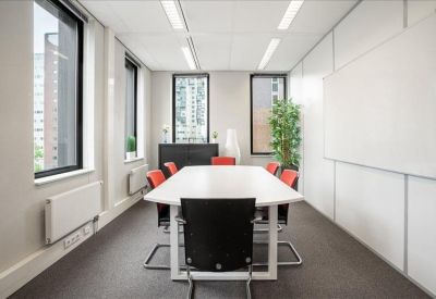 Hart van Brabantlaan 12-14, Het Laken executive office centres