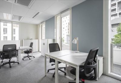 Serviced office to lease in Nantes