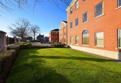 Executive office centres to hire in Manchester