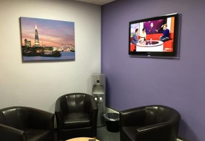 Executive office centre - Hook (Hampshire)