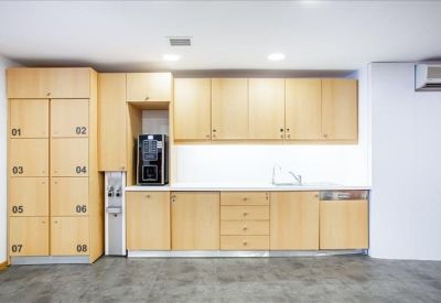 Offices at Ayazaga Mah Meydan Sok No:1, Beybi Giz Plaza Kat: 26 & 27, Maslak