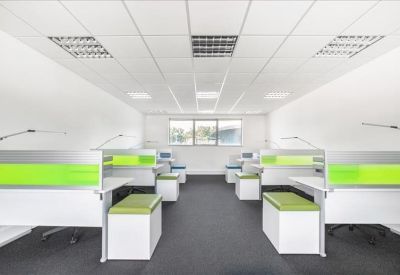 Office accomodation to rent in Crawley