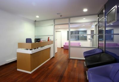 Modern reception area at Offices to rent in Istanbul - Maslak Mahallesi Eydan Sokak No. 1 with wooden floors.