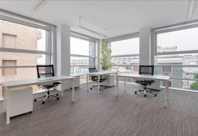 Executive office centre to hire in Milan