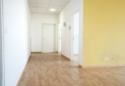 Exterior view of Praunheimer Landstraße 32