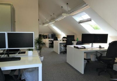 Serviced office to let in Tunbridge Wells