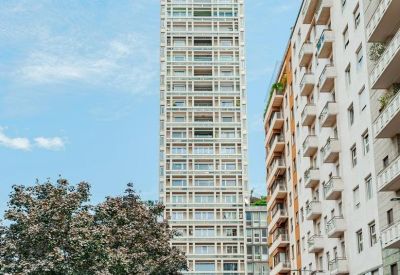 Serviced office to lease in Milan