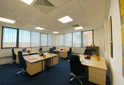 Exterior view of 915 High Road, Solar House