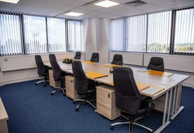 915 High Road, Solar House