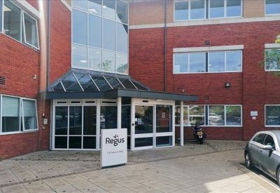 Executive office centre to lease in Exeter