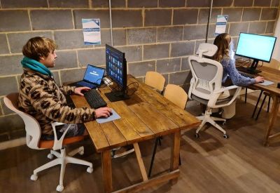 Executive office centres in central Bromley (London)