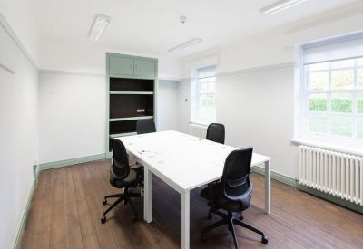 Executive suite to lease in Duxford