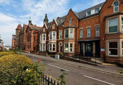 Exterior image of 123-125 Green Lane, The Town House