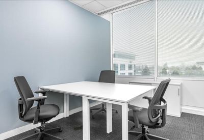 Serviced office centre to lease in Hatfield