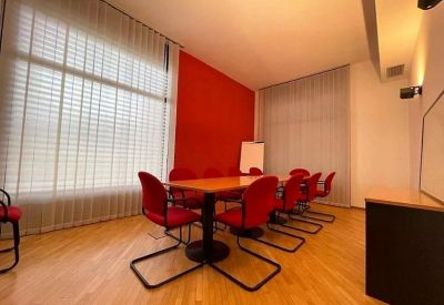 Offices at Via Luigi Lavizzari 4, Veco Business Center