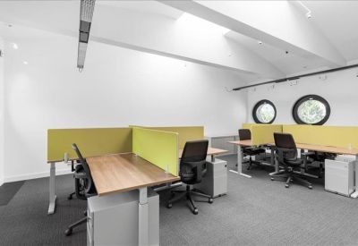 Via Maggio 1 C executive suites