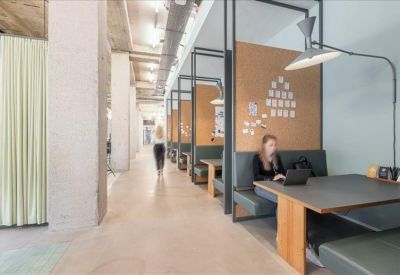 Exterior view of Vijzelstraat 68, 1017 HL Amsterdam