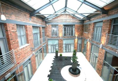 Serviced offices to lease in Willenhall