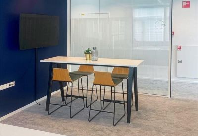 Laarderhoogtweg 25, 1101 EB