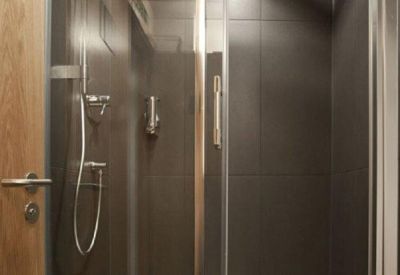 Wingate Square, Clapham Old Town, Wingate Business Exchange serviced offices