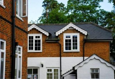 Office accomodation in Crawley