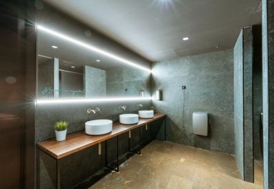 Office accommodation to rent in Valencia