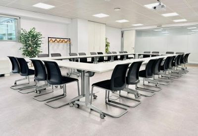 Exterior image of Plaza de Carlos Trías Bertrán, 4, Plantas 1 y 2