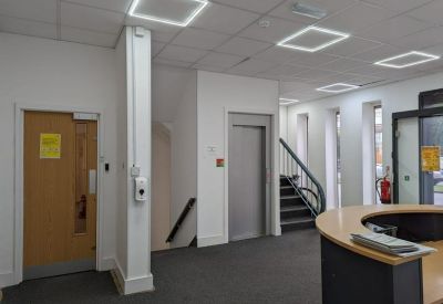 Executive suite to rent in Manchester