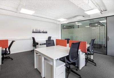 Exterior view of Stationsplein 13A, Ingang 'De Conducteur'/ Receptie op, 2