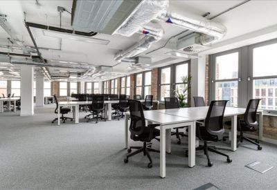 Exterior view of 77 Farringdon Road