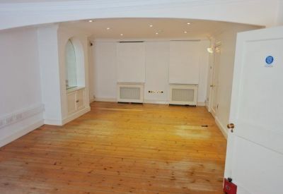 Executive office to hire in London