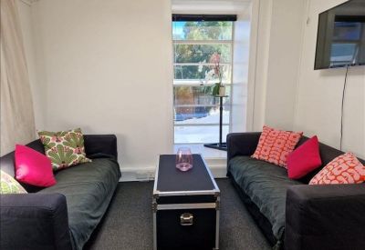 54 Marston Street, Unit 2 The Gallery