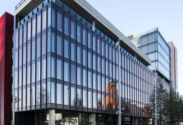 Office spaces to lease in London