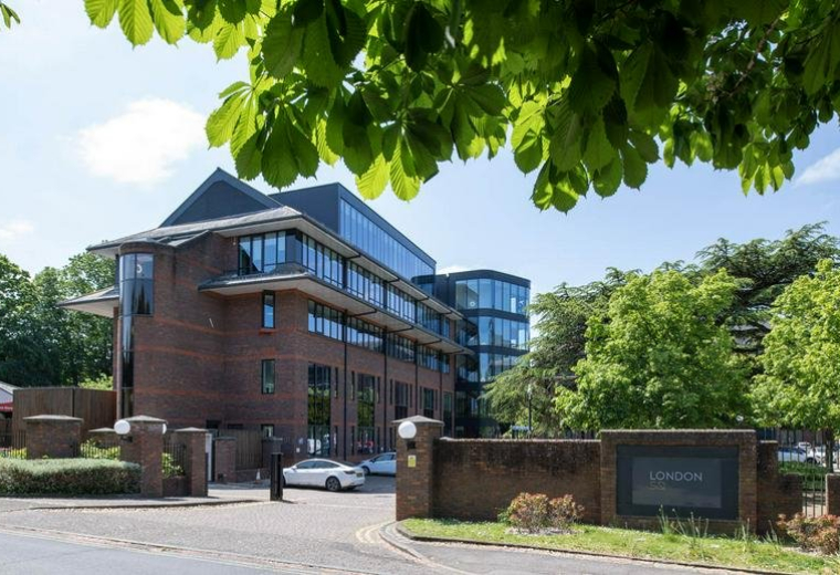 3 London Square, Cross Lanes, Guildford, Surrey