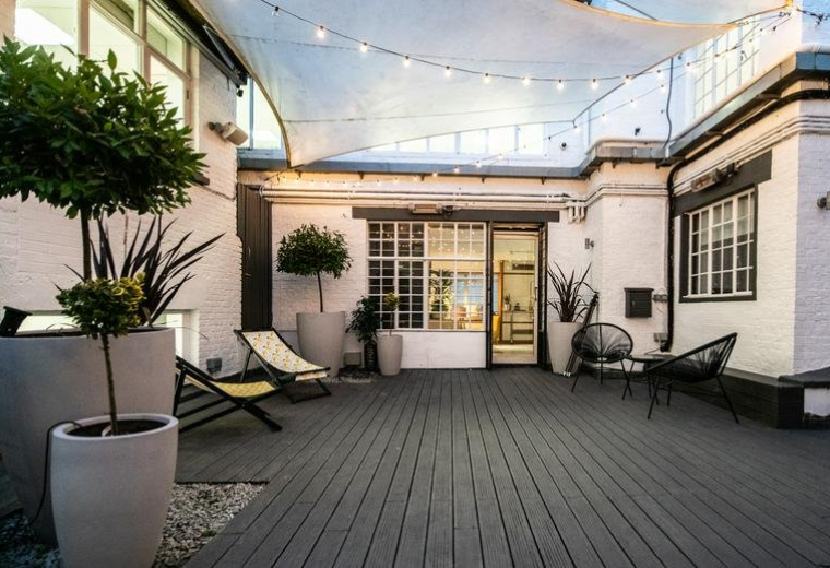 Office accomodations to lease in London