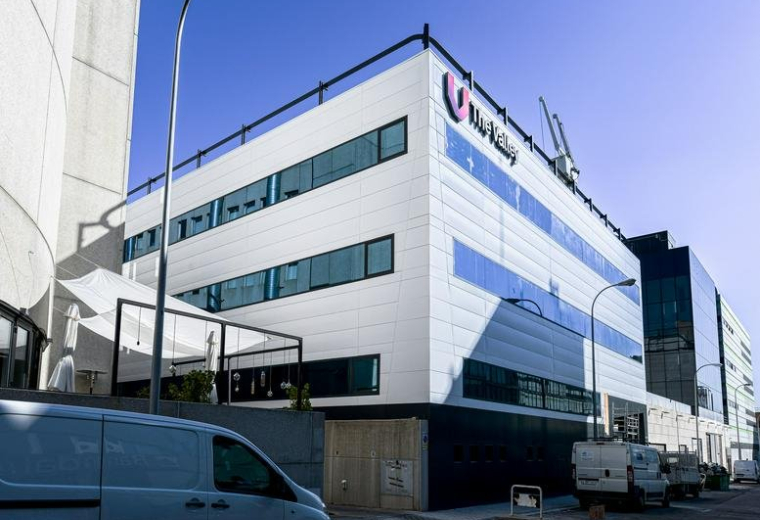 Calle Torregalindo, 1, Madrid