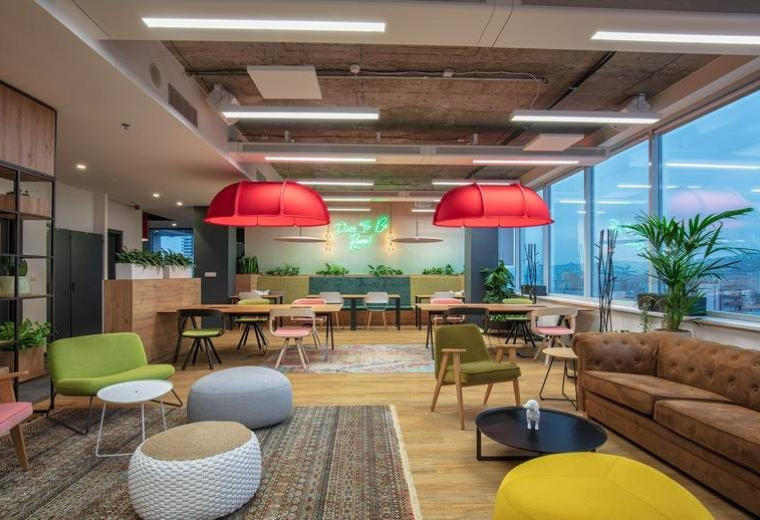 myhive Vajnorska 100/A, Bratislava