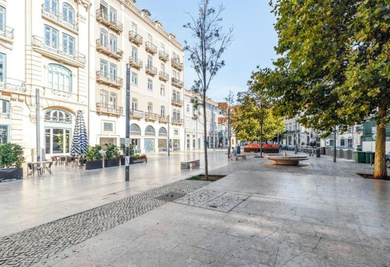 Rua Do Benformoso 227, First Floor, Lisbon