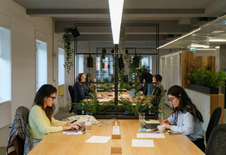Office spaces to let in Porto