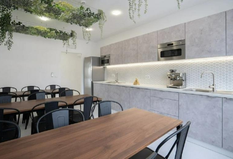 Rua Sá da Bandeira 706, 6D, Porto